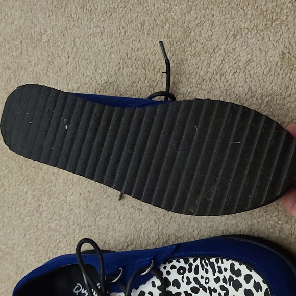 Blue suède shoes - Picture 3 of 3